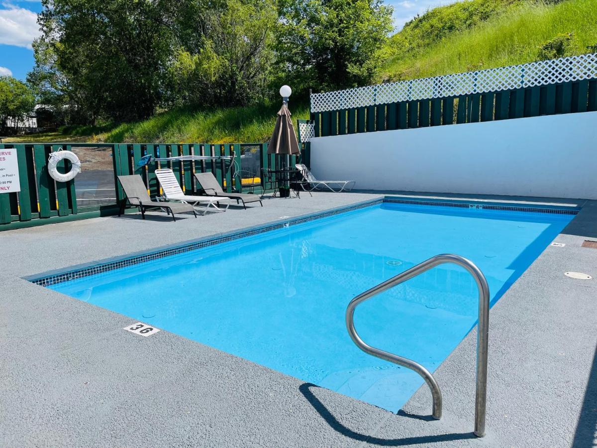 Apple Inn Motel Chelan Exterior photo