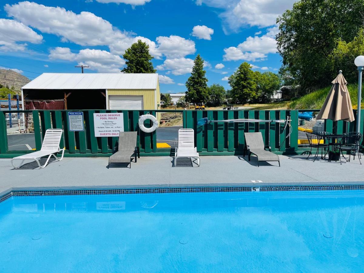 Apple Inn Motel Chelan Exterior photo